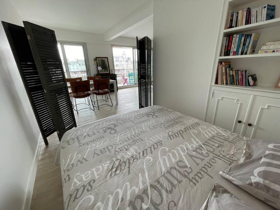 Bel Appartement Spacieux Et Lumineux Sur Le Port La Baule エクステリア 写真